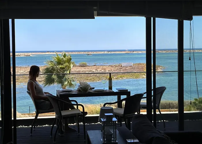 Fuzeta Stylish 1 Bedroom Apartment - Amazing Views