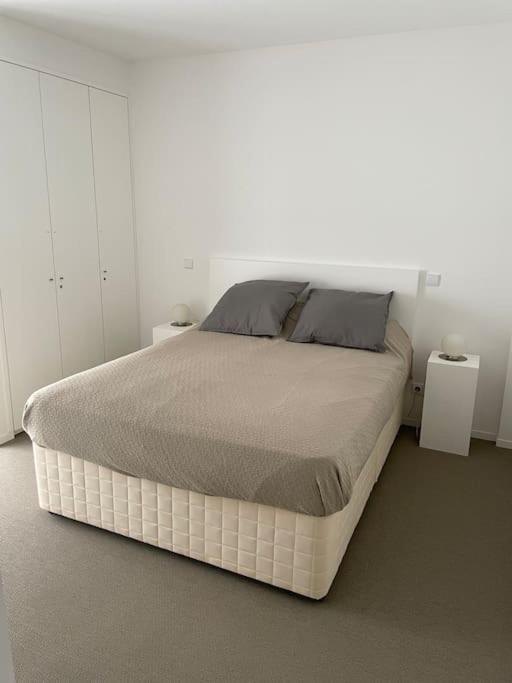 Stylish 1 Bedroom - Amazing Views *