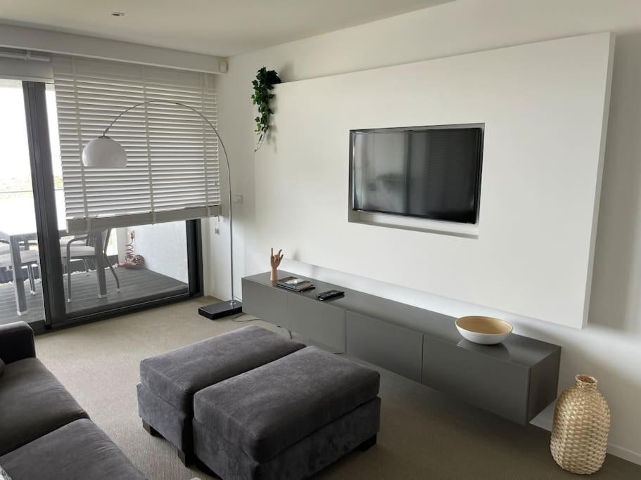 Stylish 1 Bedroom - Amazing Views * Fuzeta